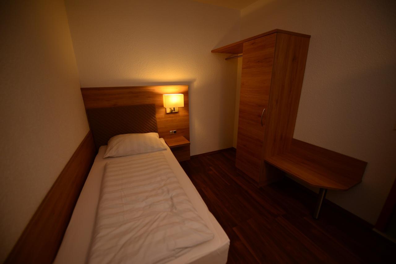 Hotel Linde Stuttgart Zewnętrze zdjęcie