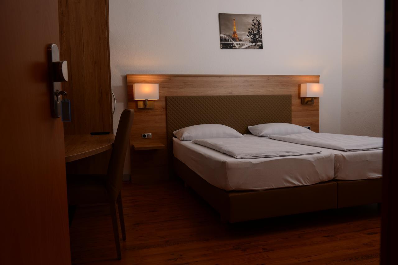 Hotel Linde Stuttgart Zewnętrze zdjęcie